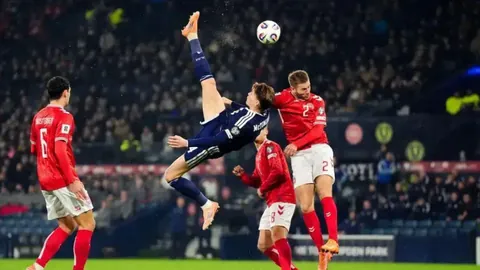 村落手绘焕新颜，番茄助力脱贫路，古村变身盈利翻倍记——探访乡村振兴秘诀