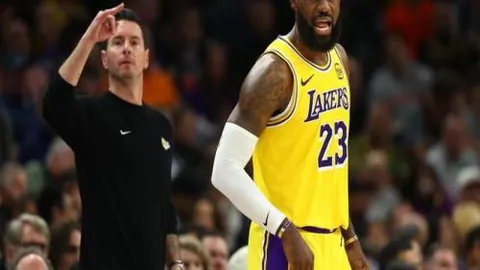 周二304NBA季后赛：开拓者VS马刺专家质合推荐