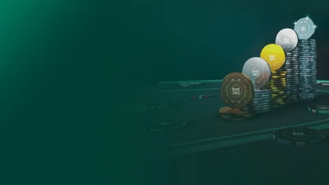 巴塞罗那发布德比战海报：埃里克加西亚领衔，奥尔莫与马丁同框